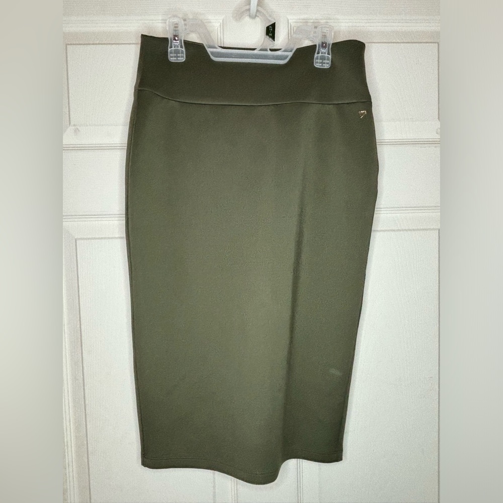 Green pencil skirt